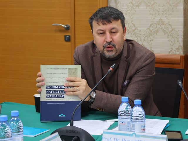 Joşı Ulısına Katıstı Resmi Jazbalar Adlı Kitabın Tanıtım Toplantısı, Almatı, 13 Şubat 2026.