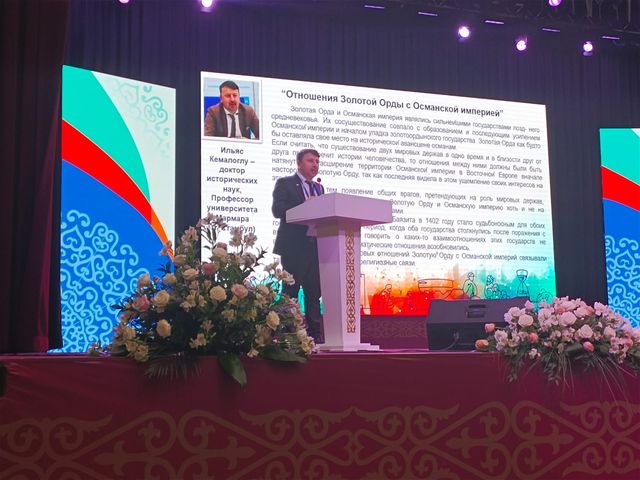 Kazakistan Eğitim Bakanlığı'nın düzenlediği "Altın Orda ve Mirası" Uluslararası Sempozyumu (Türkistan, 25 Nisan 2024).