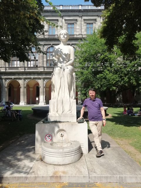 Viyana Üniversitesi (Haziran 2023).