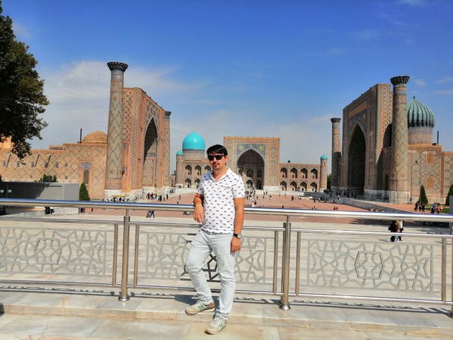 Registan (Semerkand, Eylül 2019).