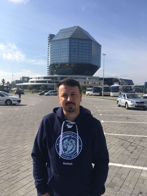 Belarus Milli Kütüphanesi, Minsk, 16 Eylül 2017.