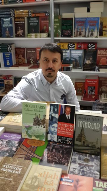 Duisburg Kültür ve Kitap Fuarı İmza Günü (Aralık 2014)
