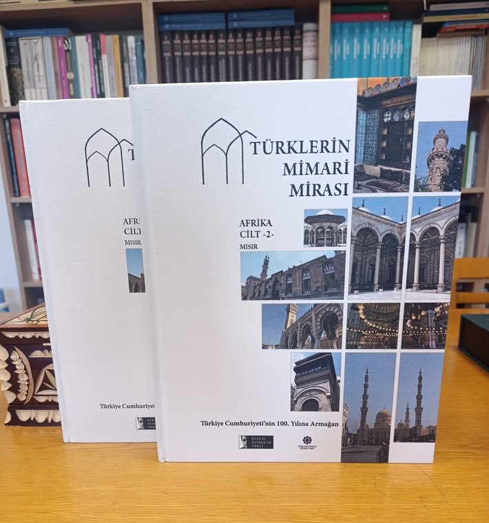 Türklerin Mimari Mirası -Afrika- kitabı